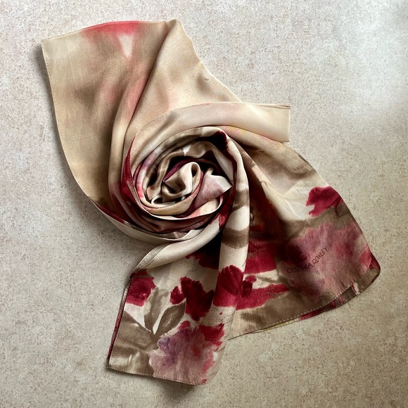 Women’s Cynthia Rowley Pink/Rose Pansy’s Floral Print Vintage Silk Scarf - Picture 11 of 16